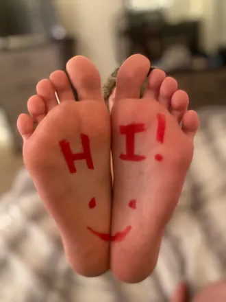 OnlyFans cuenta fiesty_feets header 2