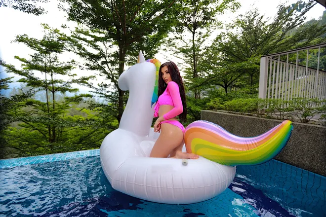 OnlyFans account  babyjasmine7 header 2