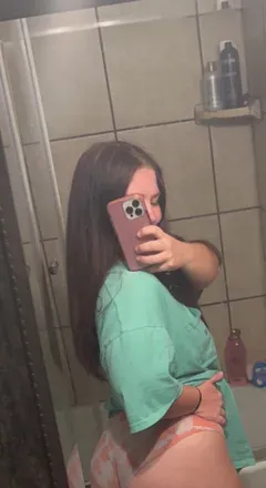 OnlyFans account  hayshayy header 2