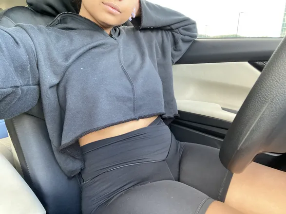 OnlyFans cuenta van.essas header 2