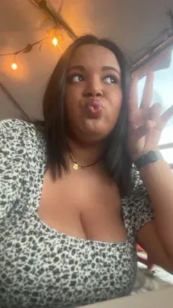 OnlyFans account  yashiraesquilin avatar 1