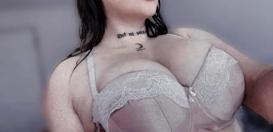 OnlyFans cuenta mai_dai header 2