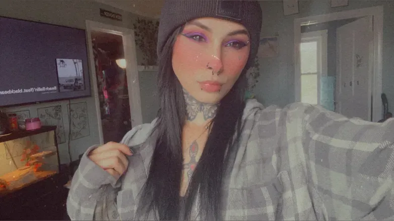 OnlyFans cuenta phoenyxx97 header 2