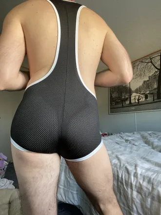 OnlyFans cuenta isaacandrews_mi header 2