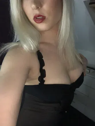 OnlyFans cuenta naughtyizzy avatar 1