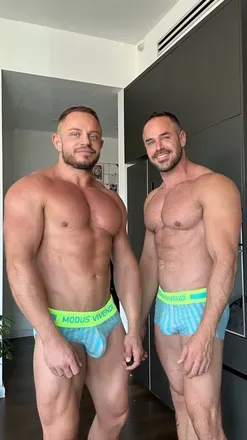 OnlyFans account  elon_essex avatar 1