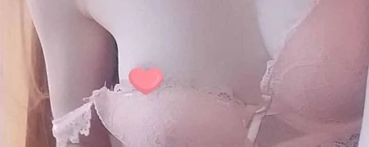 OnlyFans account  miaginger header 2