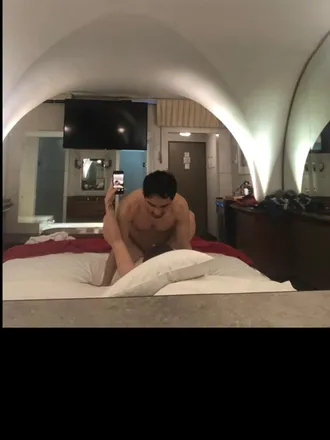 OnlyFans cuenta hotbearof header 2
