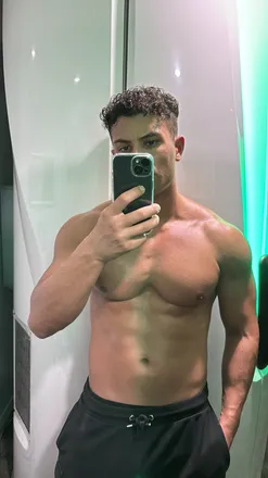 OnlyFans cuenta butlerinthebuff44 header 2