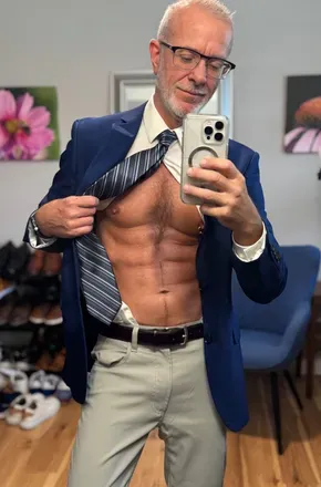 OnlyFans cuenta midwestdaddy avatar 1