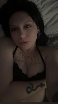 OnlyFans cuenta rainqueen420 avatar 1