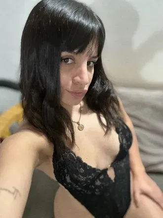 OnlyFans cuenta lucialatin1 avatar 1
