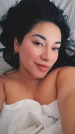 OnlyFans account  midwifer avatar 1