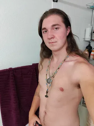 OnlyFans account  fallen_watcher avatar 1