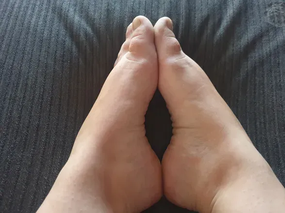 OnlyFans cuenta soft_feet1990 avatar 1
