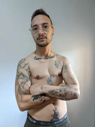OnlyFans account  softnqueer avatar 1