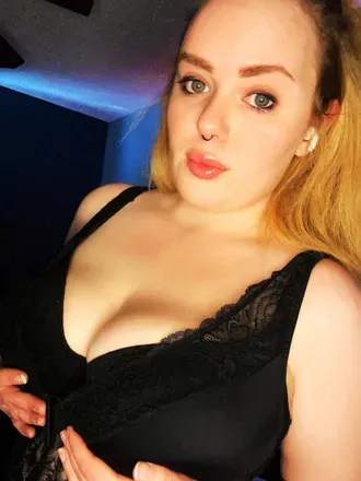 OnlyFans cuenta thicccwifey avatar 1