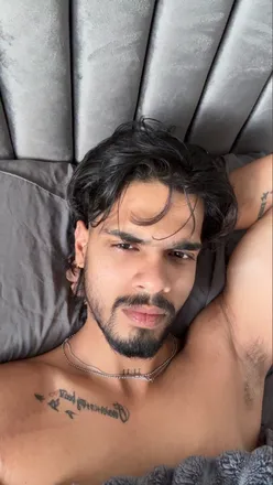 OnlyFans cuenta oh_hi_ankit header 2