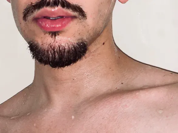 OnlyFans cuenta softpeaches99 avatar 1