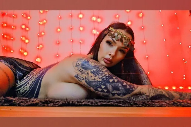 OnlyFans cuenta shanoamitchell header 2