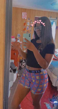 OnlyFans cuenta mamiqveen avatar 1