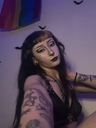 OnlyFans account  aaahoot avatar 1