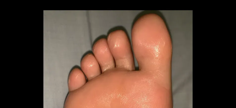 OnlyFans cuenta pediqueen.xo header 2