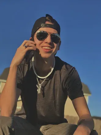 OnlyFans cuenta playboii_charles avatar 1