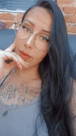 OnlyFans cuenta morenaravenaoficial avatar 1