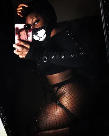 OnlyFans cuenta ekay_01 avatar 1