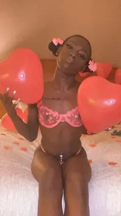 OnlyFans cuenta exotically_e avatar 1