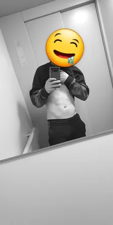 OnlyFans cuenta discret95 header 2