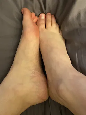 OnlyFans cuenta thickthighsthinsoles avatar 1