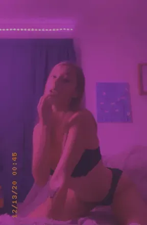OnlyFans cuenta kittenthings210 avatar 1