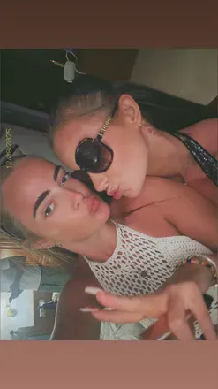 OnlyFans cuenta yournaughtyduoxo avatar 1