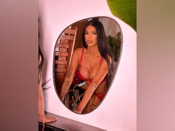 OnlyFans account  renatasouzah header 2