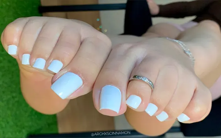 OnlyFans account  cinnamonfeet2 header 2