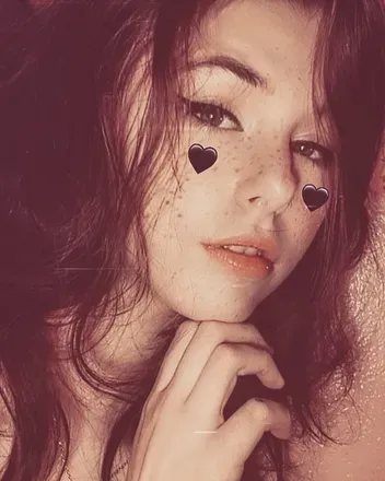 OnlyFans cuenta trouble.exe avatar 1