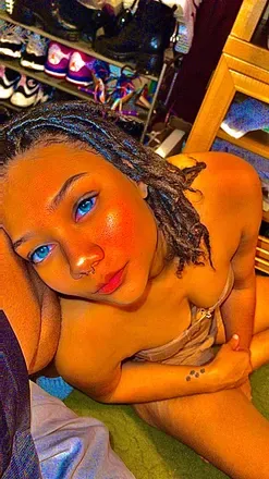 OnlyFans cuenta mrsvirginbutter header 2
