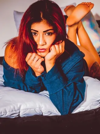 OnlyFans cuenta lilbaddie42 header 2