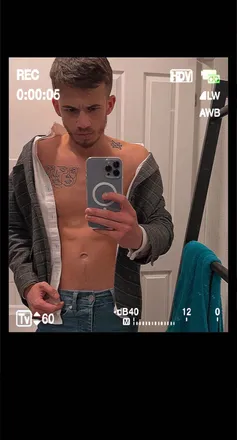 OnlyFans cuenta tommyt4 header 2