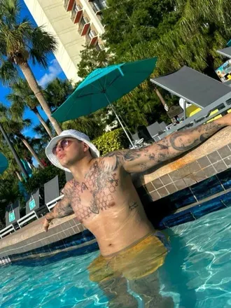 OnlyFans cuenta andresarroyavec header 2