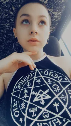 OnlyFans cuenta plagueopossum avatar 1