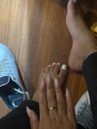 OnlyFans cuenta candelasfeet header 2