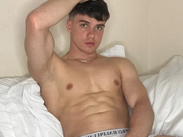 OnlyFans of lewmfit
