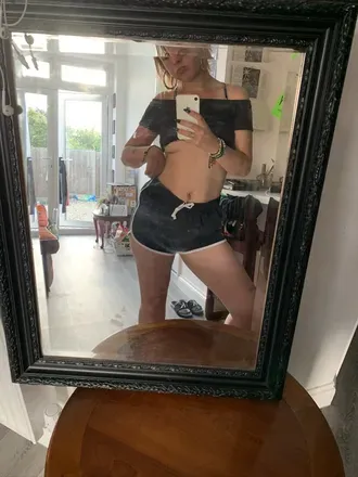 OnlyFans cuenta brattysweetie header 2