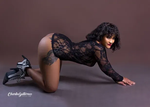 OnlyFans cuenta mami_cash03 header 2