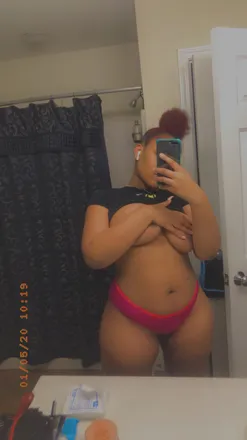 OnlyFans account  lexieramirez header 2