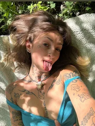 OnlyFans cuenta breezydolls avatar 1
