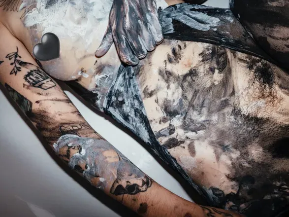 OnlyFans account  rxventhealien header 2